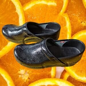 Sanita Women's Black Embossed Patent Leather Nursing Professional Clog‎ Size 38